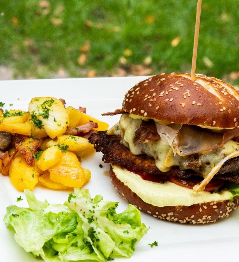 לה בונהום Logis Hotel Restaurant De La Poste Et Spa De Montagne מראה חיצוני תמונה