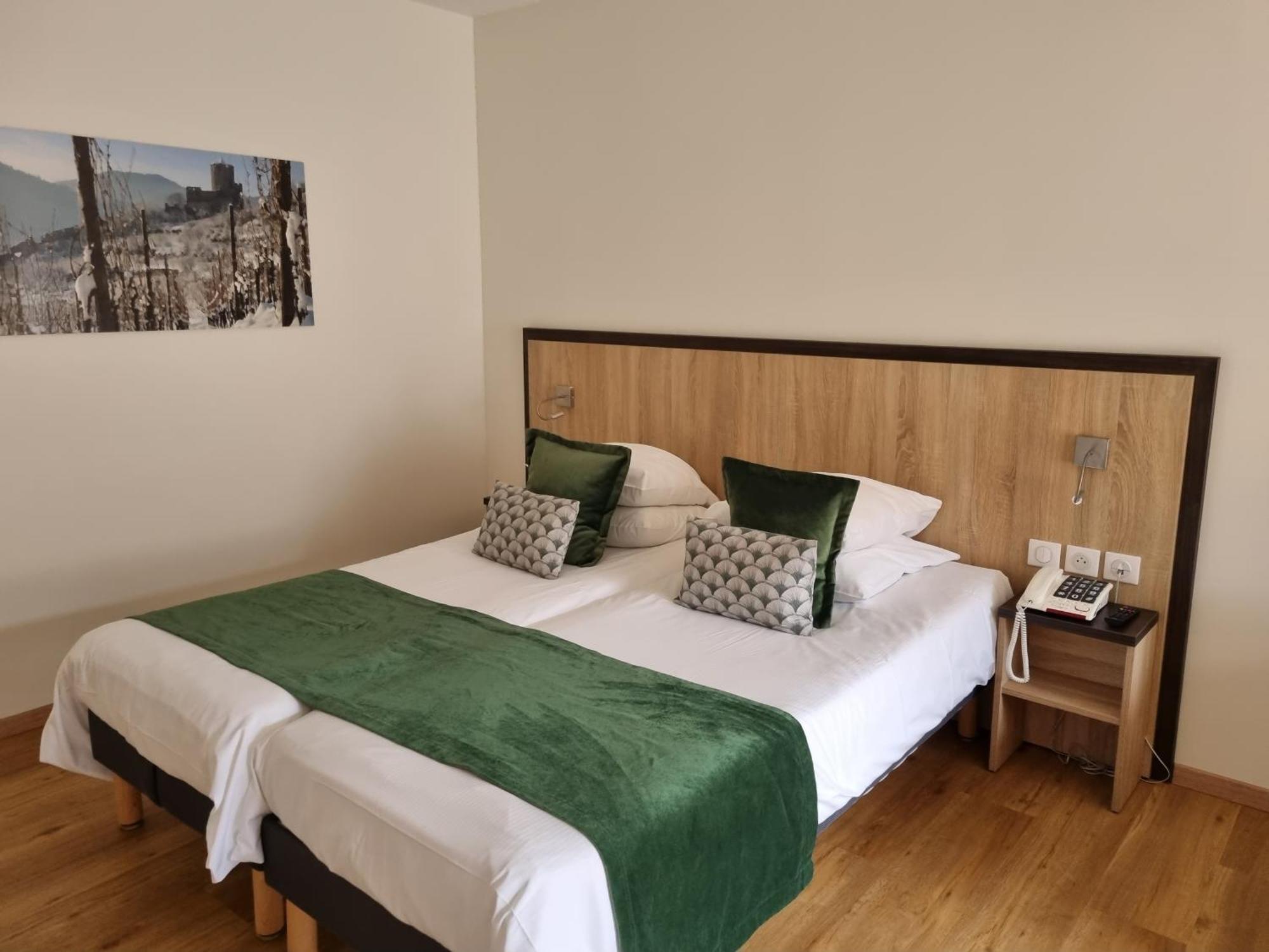 לה בונהום Logis Hotel Restaurant De La Poste Et Spa De Montagne חדר תמונה